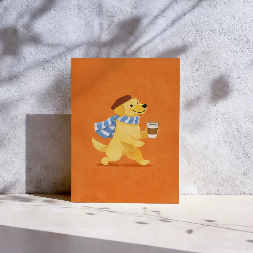 Motivkarte mit Illustration eines fröhlichen Golden Retrievers mit Schal und Barett, der einen Coffee-to-go-Becher trägt.