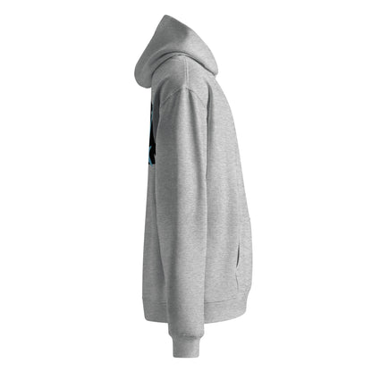 Grauer Hoodie mit schwarzem Pferdekopf-Motiv und blauem Stern-Element auf dem Rücken.