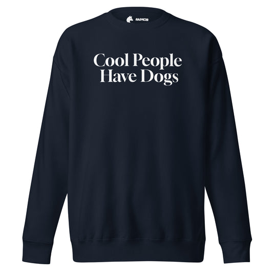 Sweatshirt mit weißem Schriftzug "Cool People Have Dogs" auf der Vorderseite